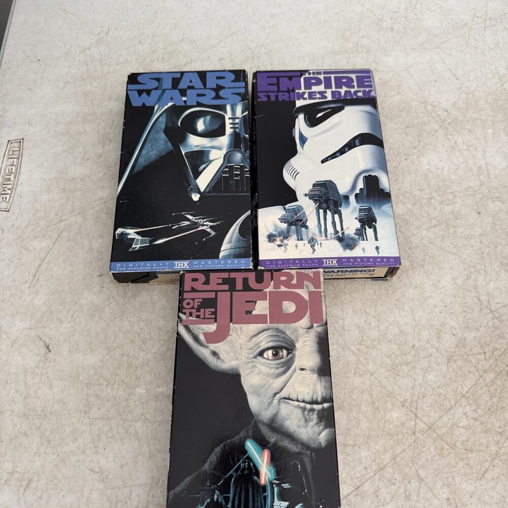 Star Wars 1995 VHS The Empire Strikes Back Return Of The Jedi Blockbuster Lot Of